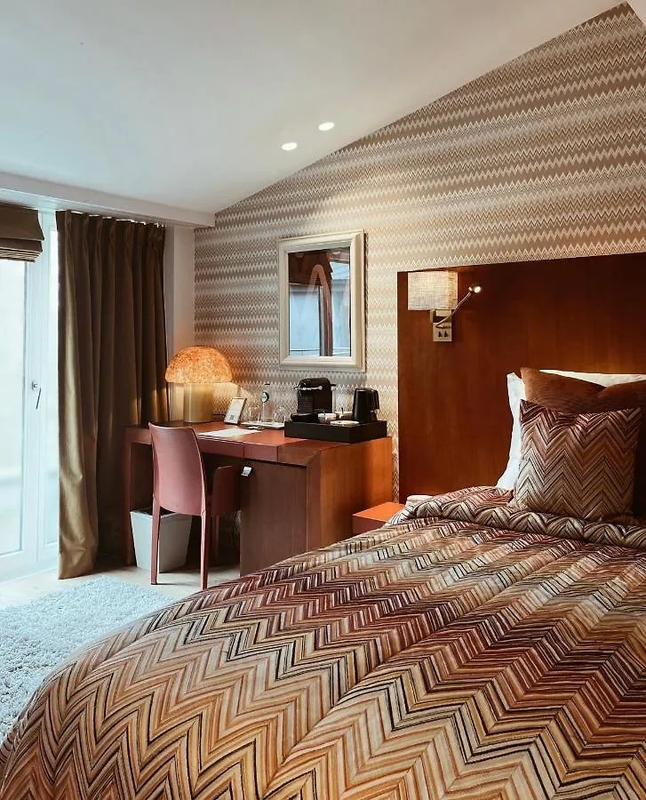 Hotel Van Cleef Брюгге 4*,  Бельгия