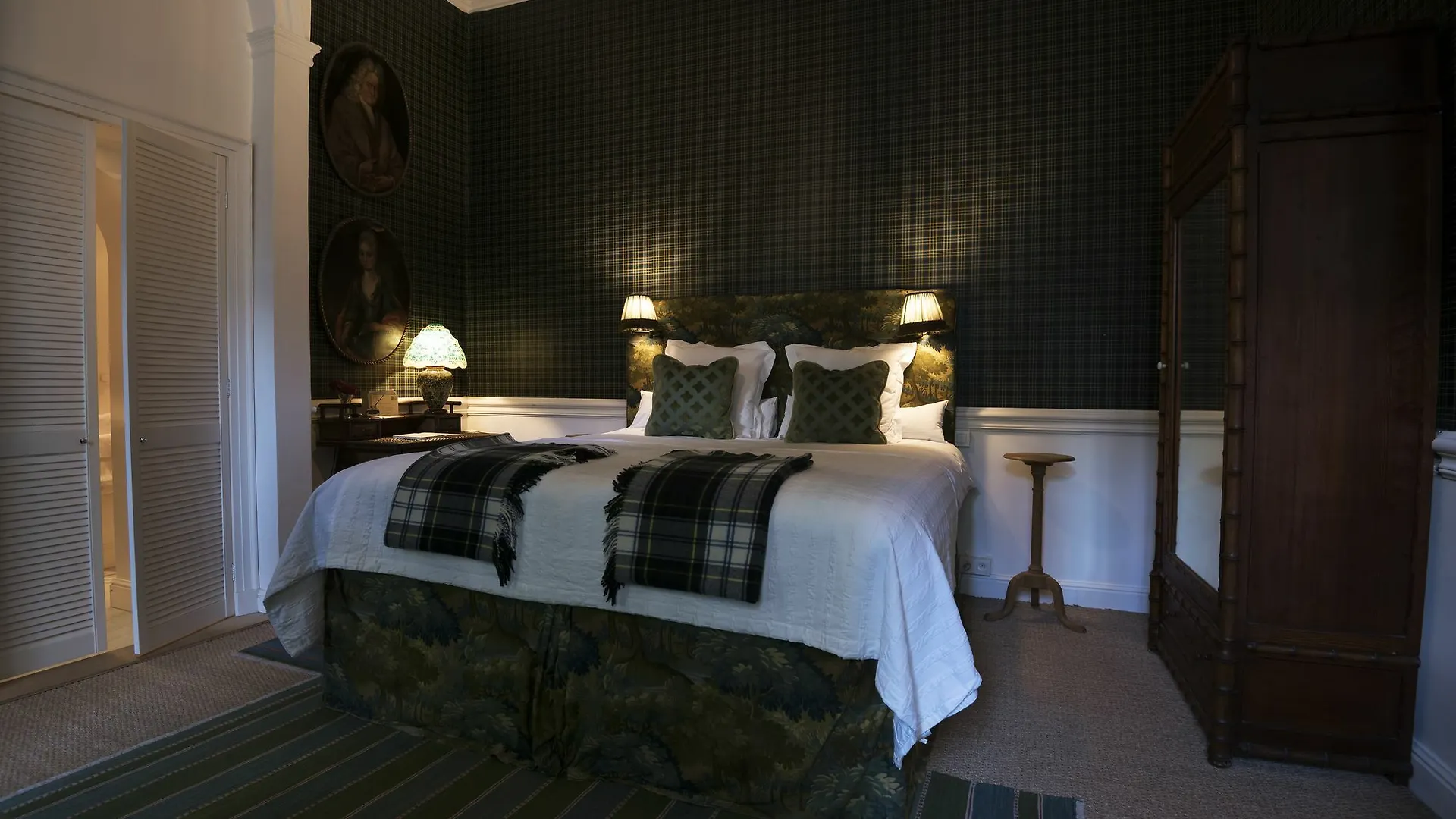 Hotel Van Cleef Brugge 4*,  Belgien